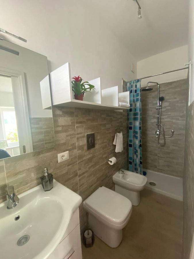 La Dependance Di Zio Giovanni Apartment อนากาปรี ภายนอก รูปภาพ