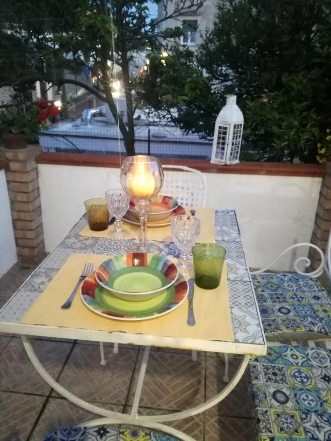 La Dependance Di Zio Giovanni Apartment อนากาปรี ภายนอก รูปภาพ