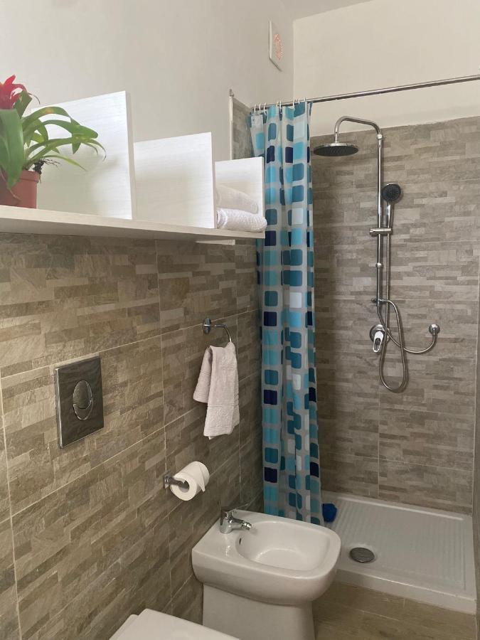 La Dependance Di Zio Giovanni Apartment อนากาปรี ภายนอก รูปภาพ